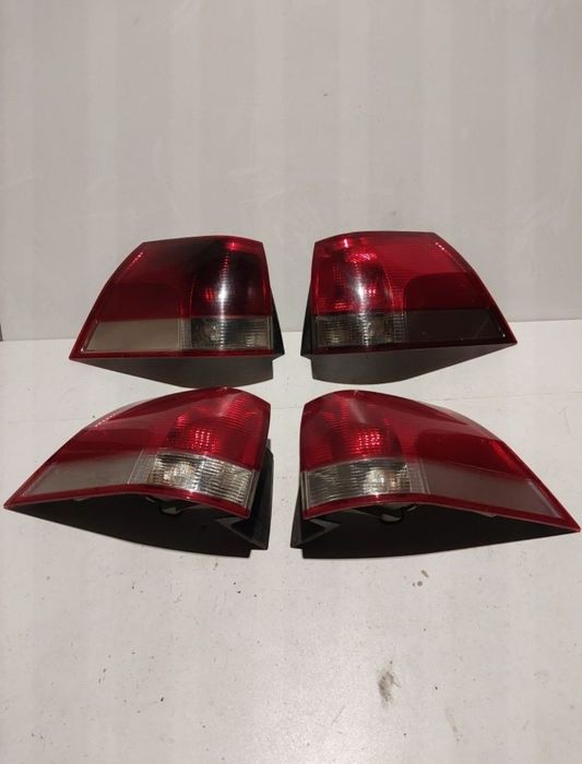 Opel Vectra C kombi tylna lampa tył prawa lewa prawy lewy