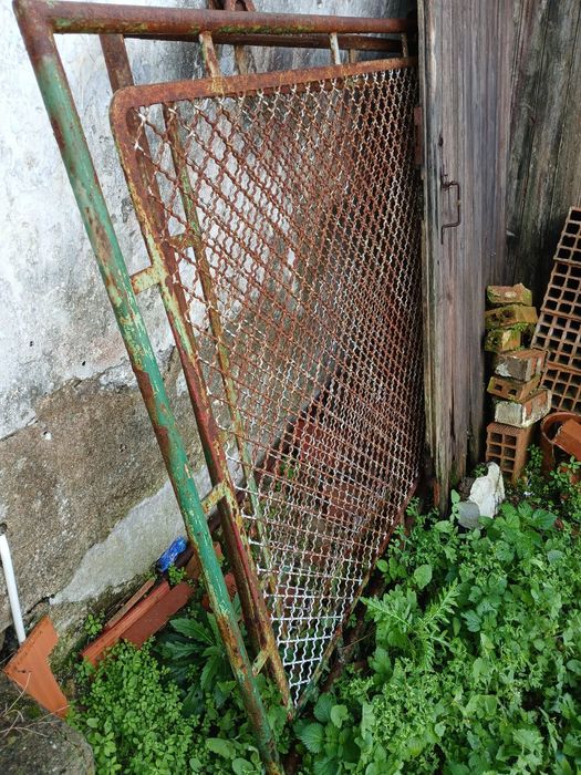 Portão de ferro de correr x2