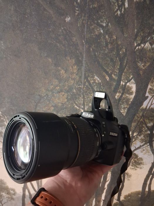 Цифровой фотоаппарат Nikon D3200+ Tamron AF 70-300 Tele-macro
