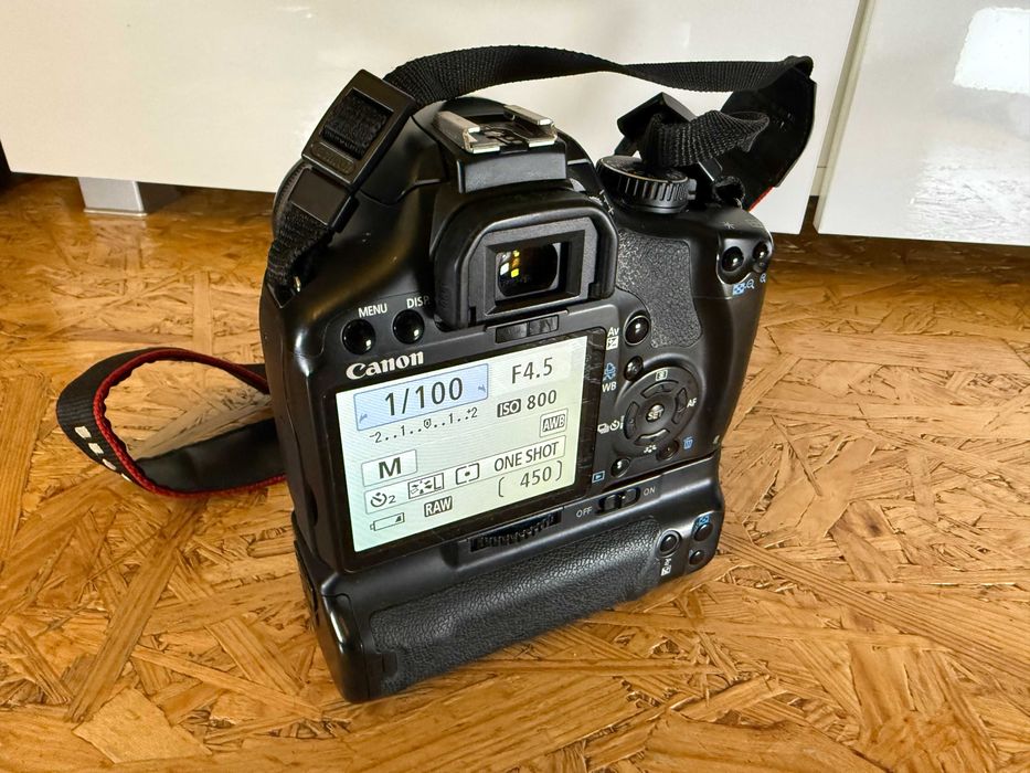 Canon 450D + Kit 18-55m + 50mm 1.8 + akcesoria