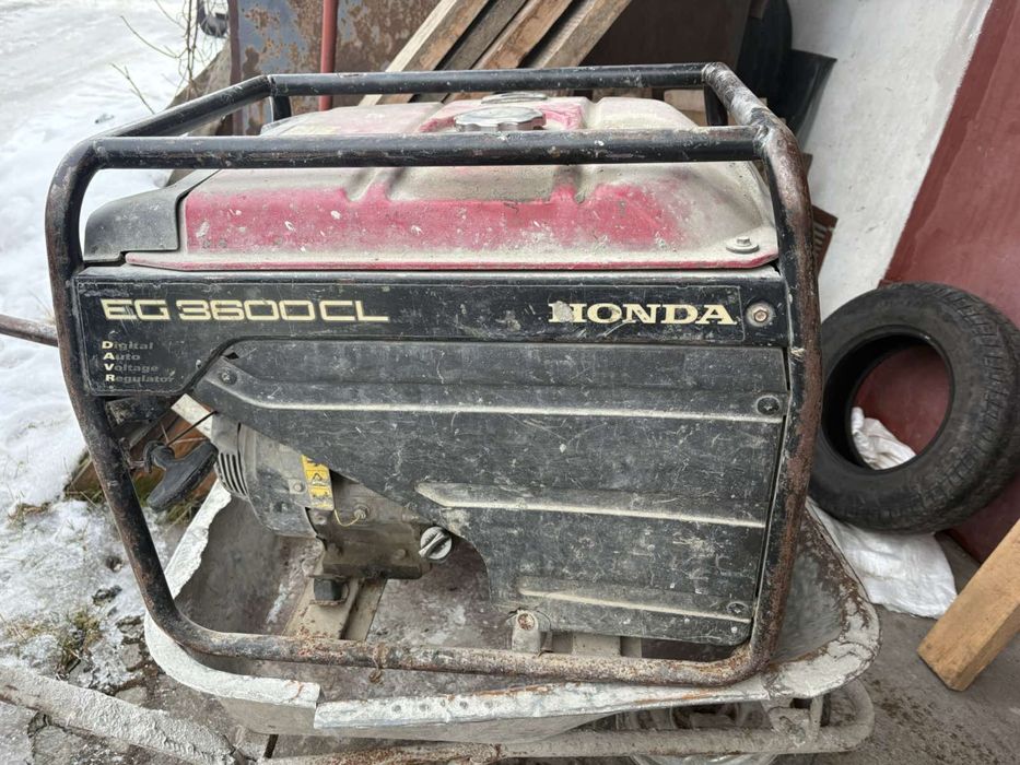 Продається генератор