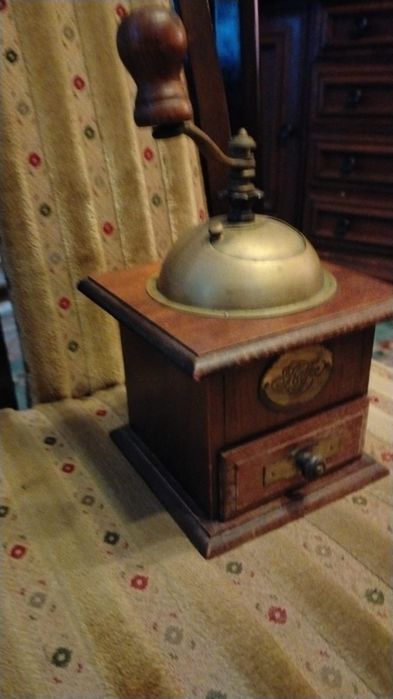 Młynek Stary drewniany