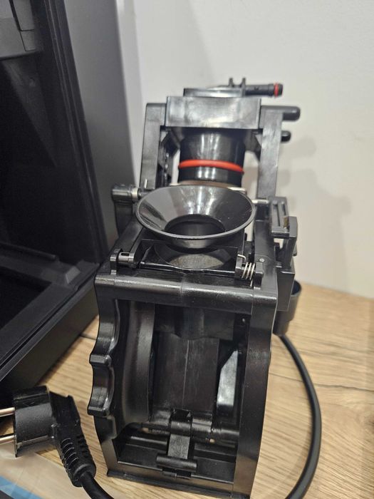 Ekspres ciśnieniowo-przelewowy Cecotec Cremmaet Compactccino 1350 W