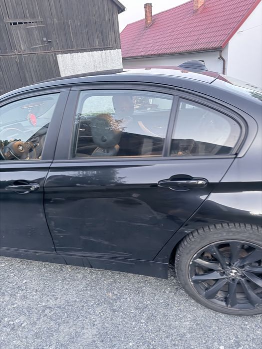 BMW F30 320d 2012 2.0 diesel