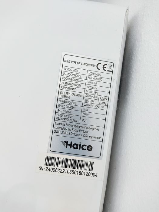 Vende se 4 ar-condicionado e duas máquinas