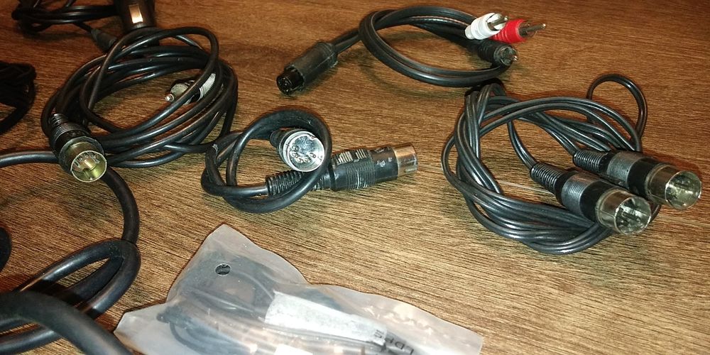 Przejścia din vga jack chinch usb s-video