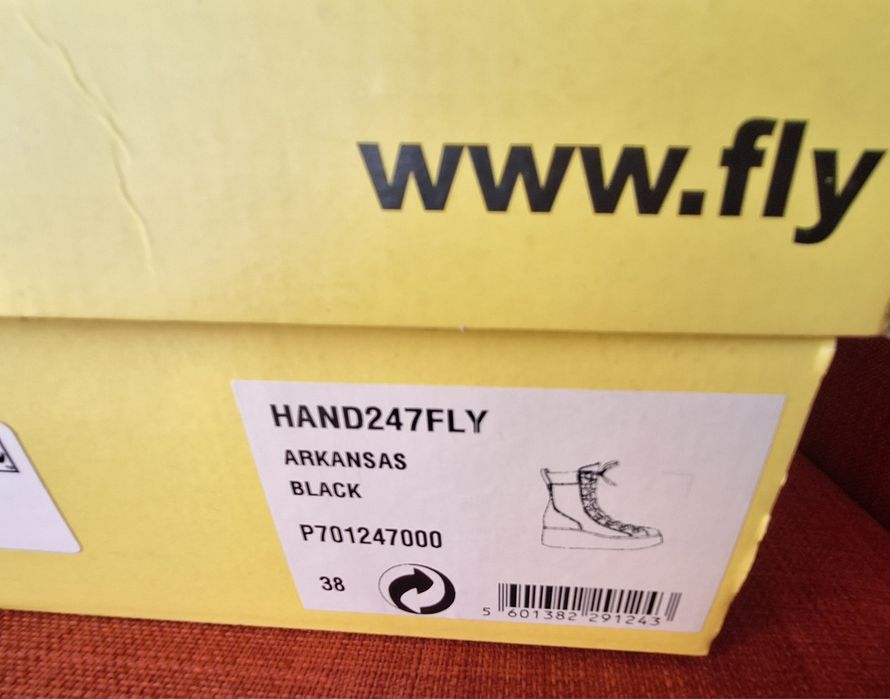Botas pretas Fly London, 38, modelo HAND247FLY