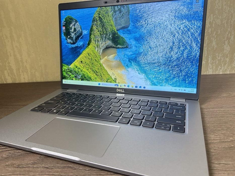 Бізнес серія Dell 5420 / i5-1135G7 / батарея 7 год./ 8GB DDR4 / 14'' IPS FullHD / Thunderbolt 4