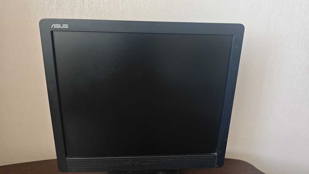 Продам монитор Asus