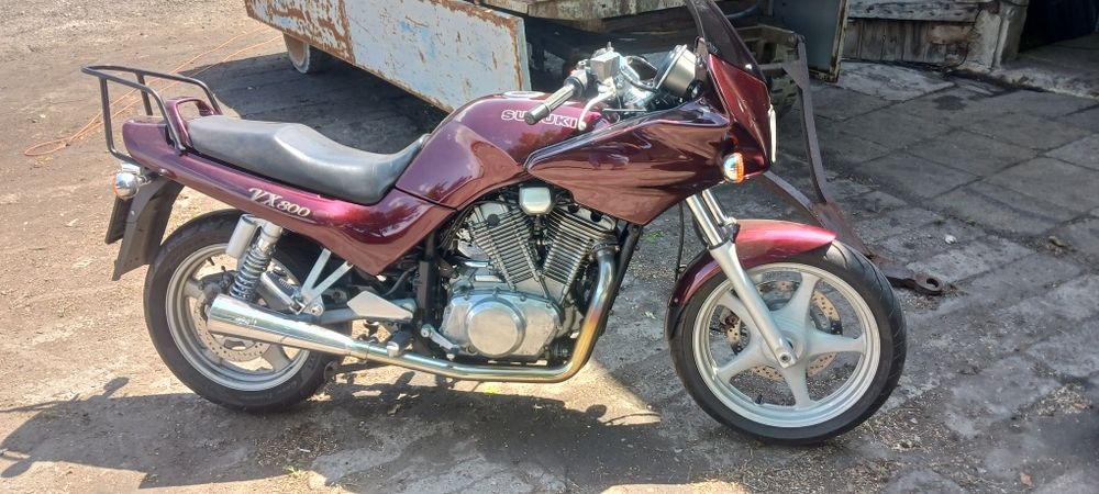 Suzuki vx 800 owiewka częsci