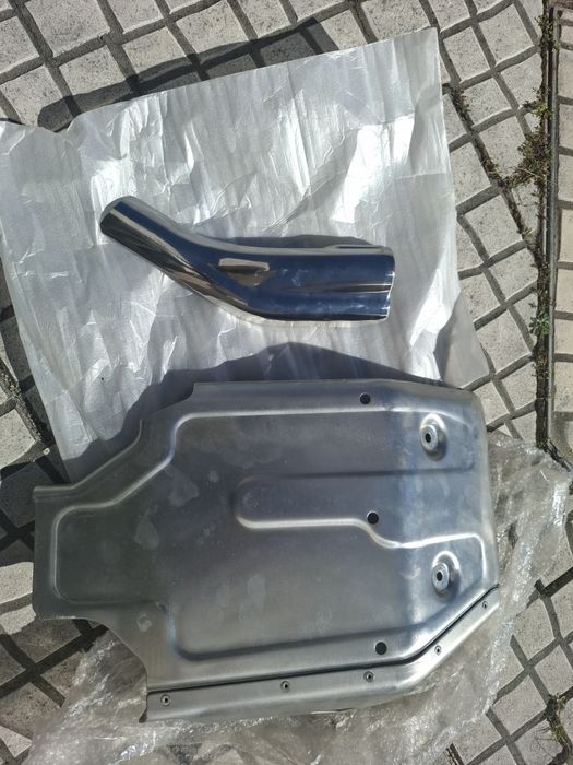 Protecção Carter e Escape Africa Twin 1000