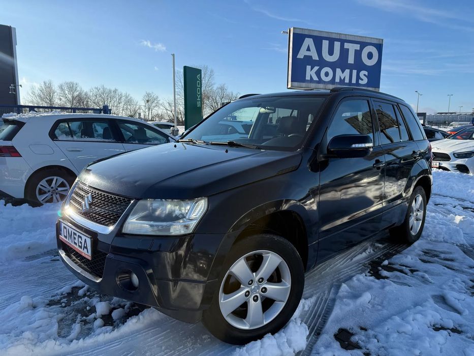 Suzuki Grand Vitara Salonowy 4x4 Navi Kamera Xenon KeyLESS Climatronic