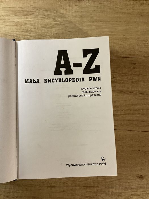 Encyklopedia A-Z PWN Twarda Oprawa