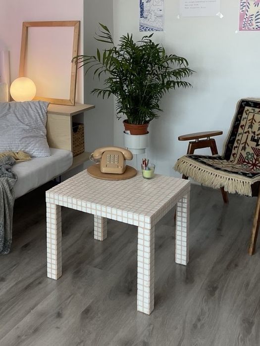 Плиточний журнальний столик/тумба з плитки