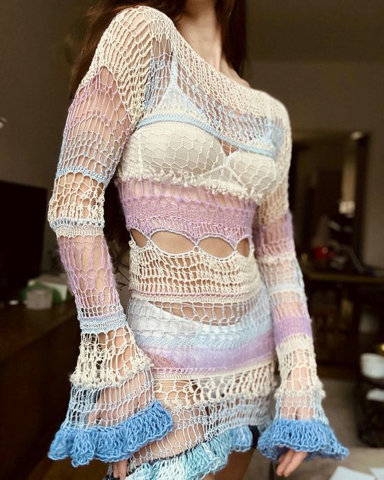 Vestido de crochê feito à mão