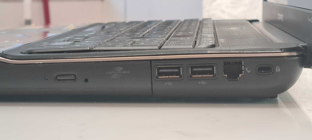 HP Compaq Presario CQ60-155EP AMD 64 Ultra Dual-Core +4GB RAM +SSD+W11