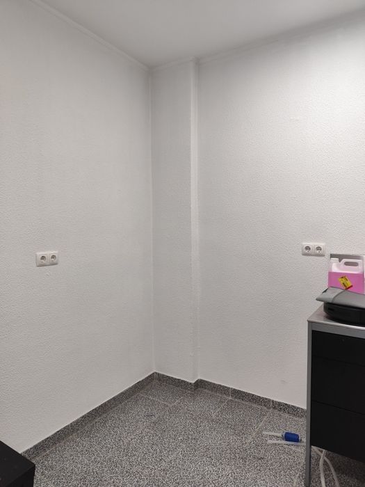 Aluga gabinete para serviços