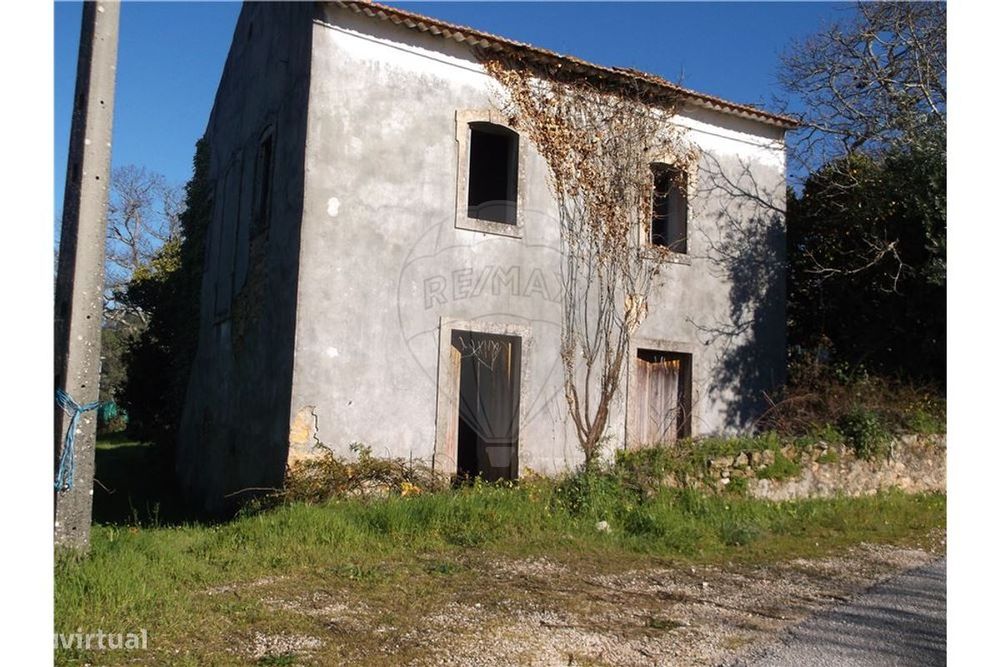 Moradia para recuperação — Alvaiázere, Leiria