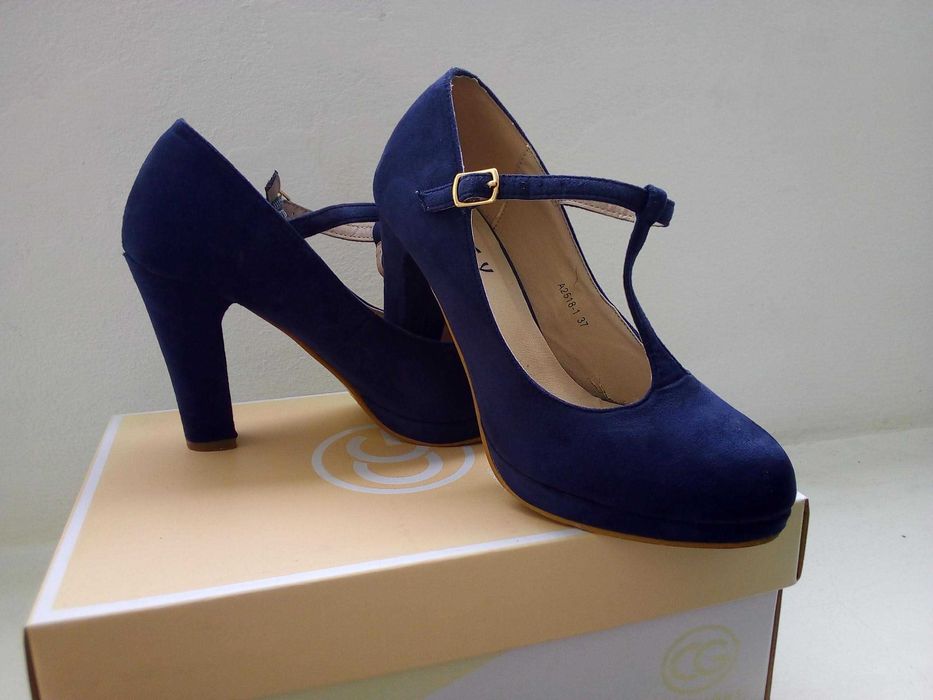 Sapatos azuis de camurça - Tamanho 37