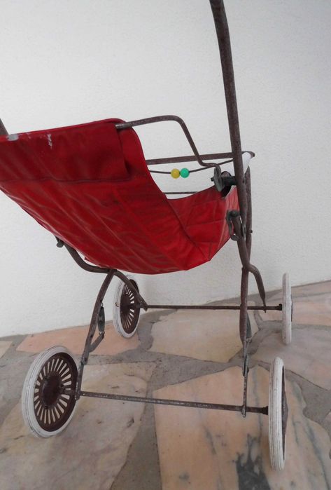 Carrinho de bonecas antigo, anos 70