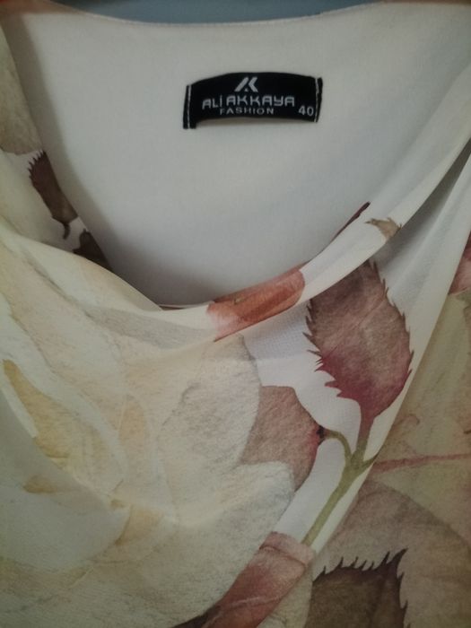 Piękna długa sukienka elegancka