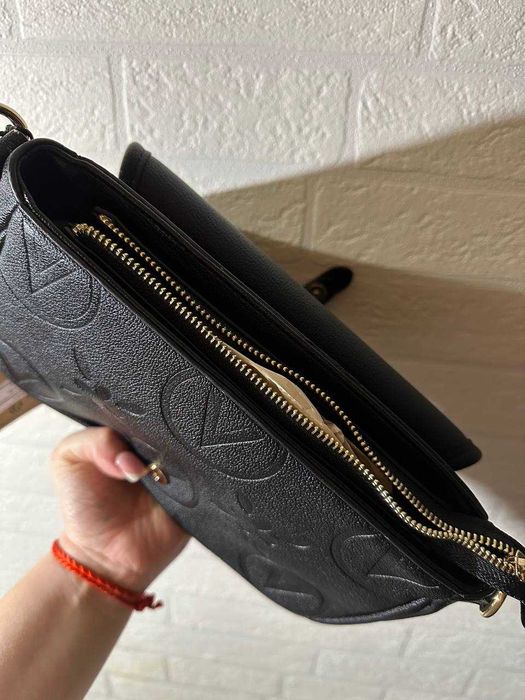 Сумка через плечо Valentino Bags Samba Re (оригинал)
