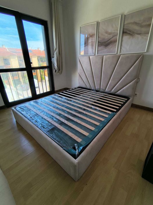 Camas De Casal Estofadas ALTA GAMA - MODELO RAYOS - Top de Gama 190x140m Estrado Incluído!!