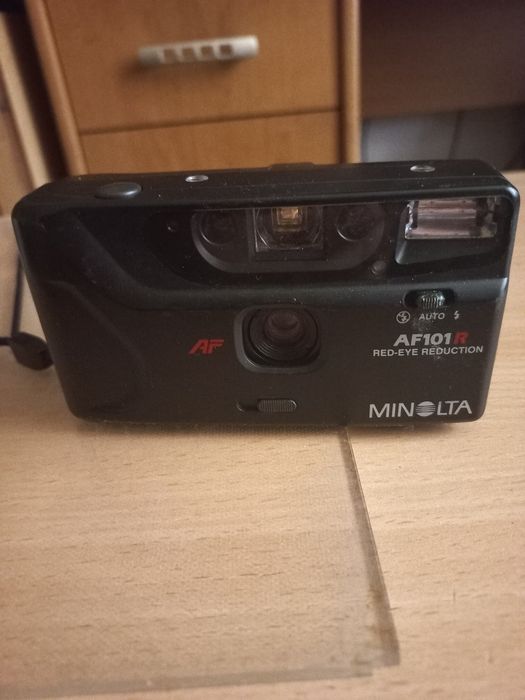 Aparat na klisze minolta
