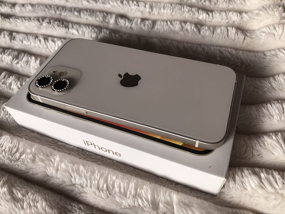 Iphone 12 branco