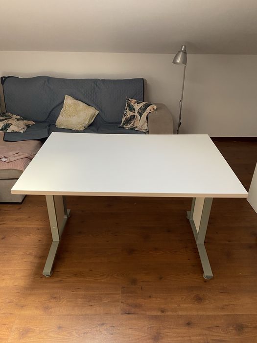 Secretária moviflor