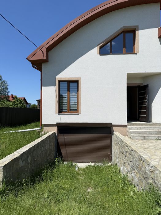 Продається будинок  з  новим Ремонтом