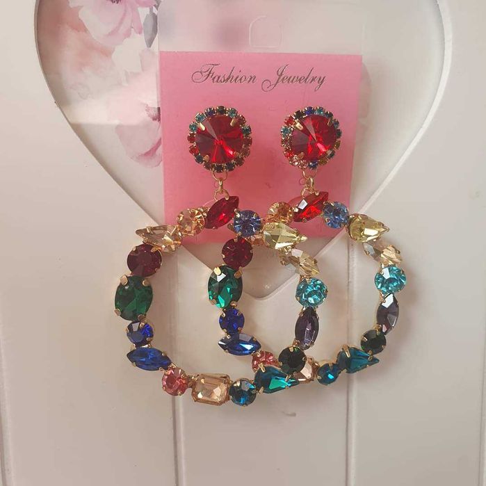 Kolczyki  25.00 zł.