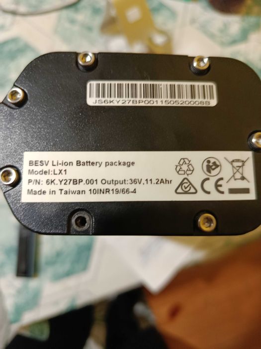 Rower elektryczny BESV LX1 Shimano Magura 28 kola bds