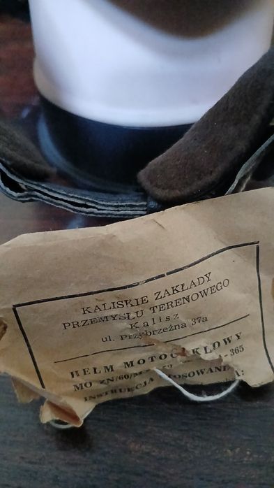 Kask MO, orzeszek milicja PRL
