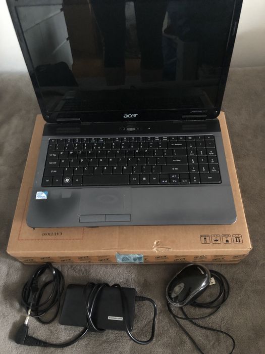 Laptop ACER ASPIRE 5732Z - czarny + torba do laptopa gratis