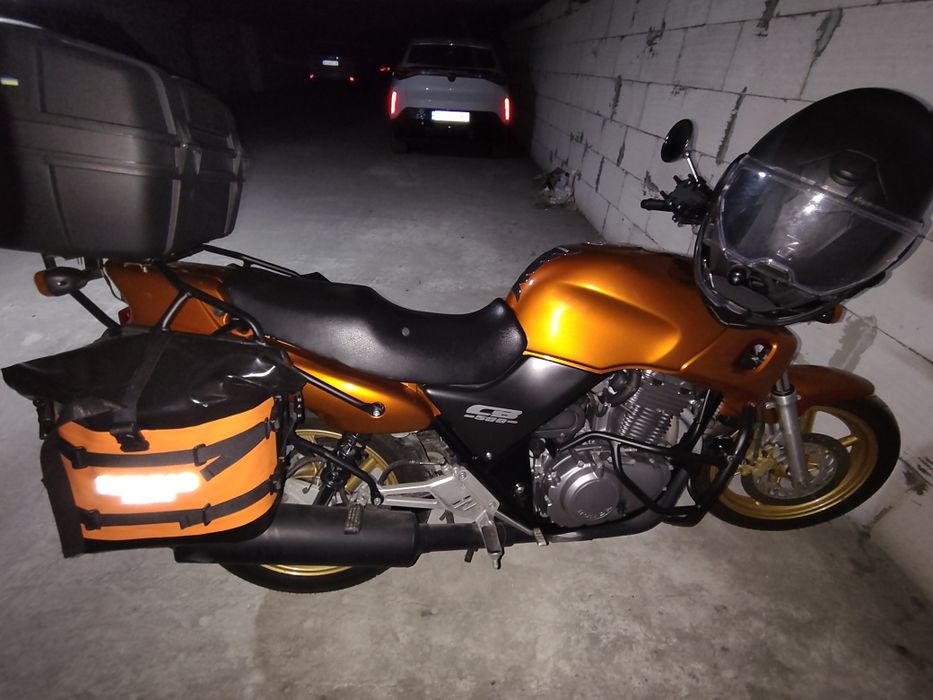 Продаж  Honda sb500