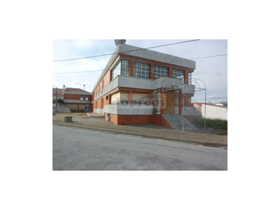 3 lotes de terreno urbanos — Fundão, Valverde, Donas, Aldeia De Joanes E Aldeia Nova Do Cabo, Castelo Branco
