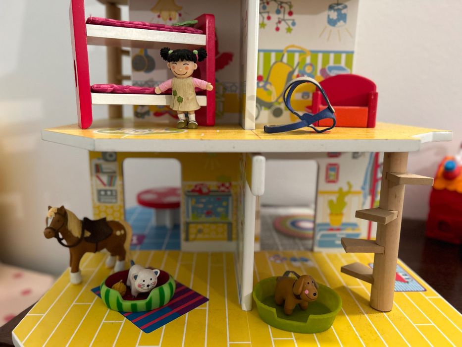 Casa madeira Amanda troupe