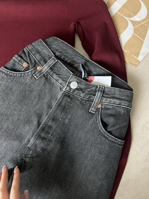 Джинси від Weekday