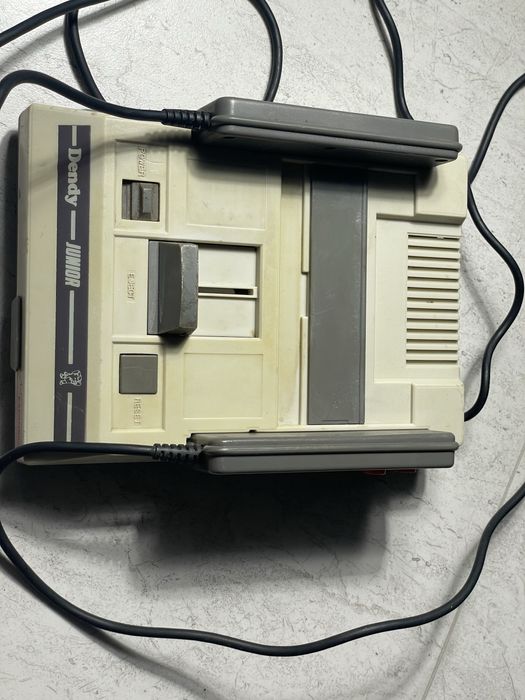 Консоль dendy junior