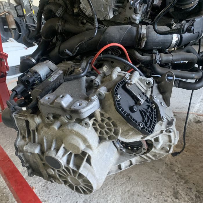 Мотор 1.6 TDI CAY, двигун, двигатель Caddy Touran Golf Passat Skoda