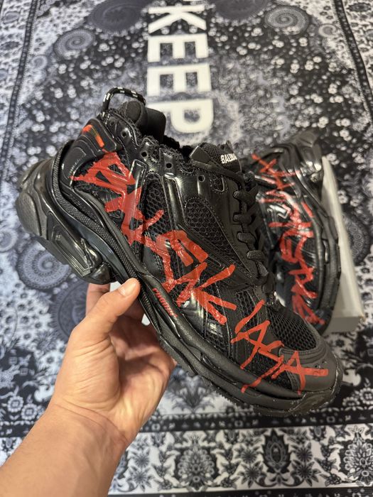 Кросівки balenciaga runner graffiti В НАЯВНОСТІ