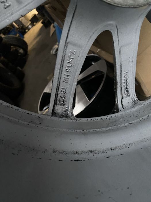 Felgi aluminiowe 18” BMW X3 G01 X4 G02 3 G20 G21 4 G22 G23 5x112 IS 22