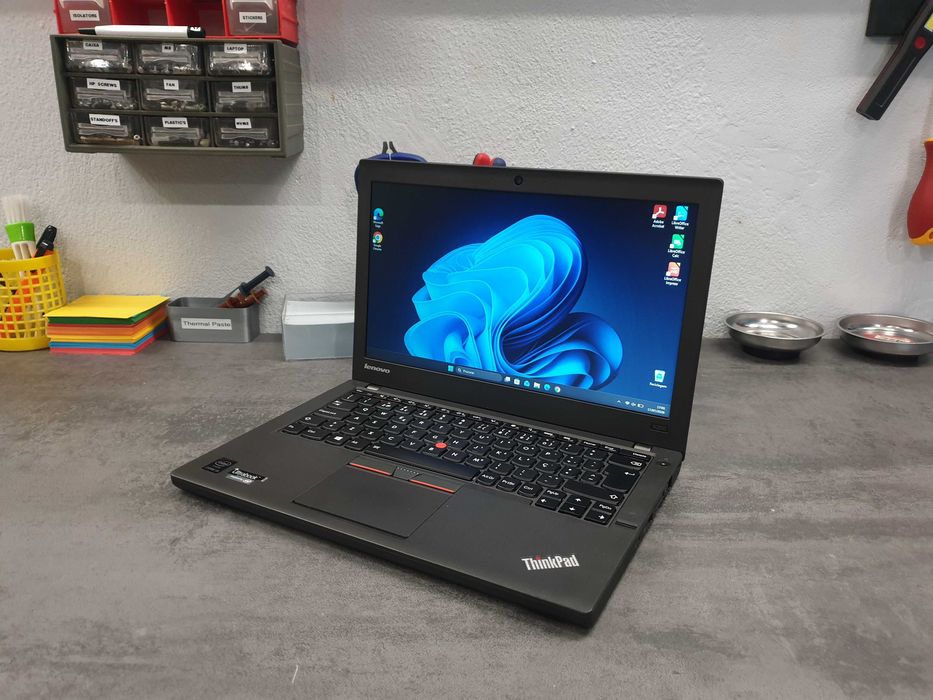 Portátil Lenovo Thinkpad X250 (Recondicionado)