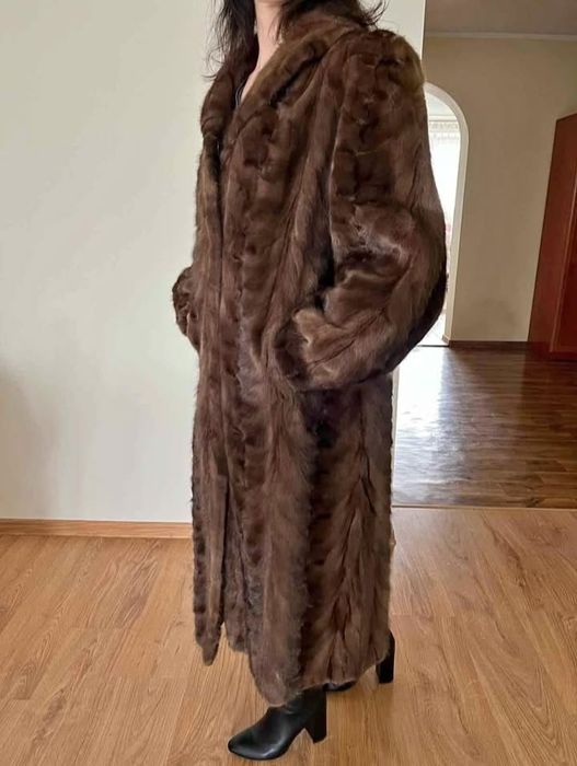 Натуральна Норкова шуба р.XL
