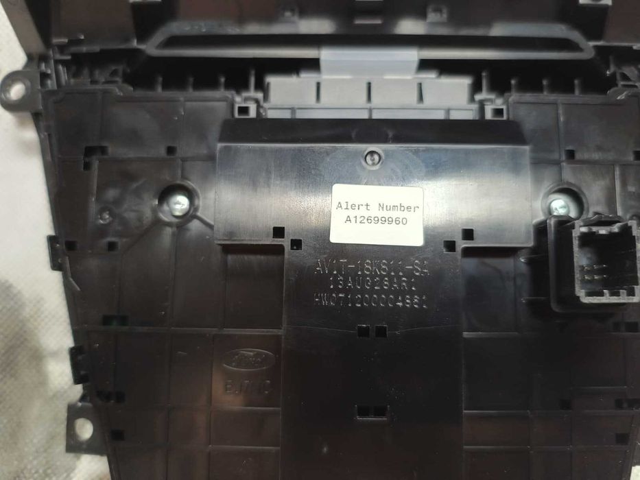Panel radia Ford B-MAX Fiesta MK7 AV1T-18K811-SA