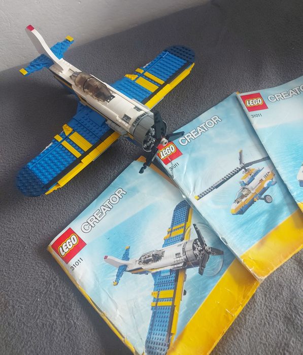 Lego creator 31011