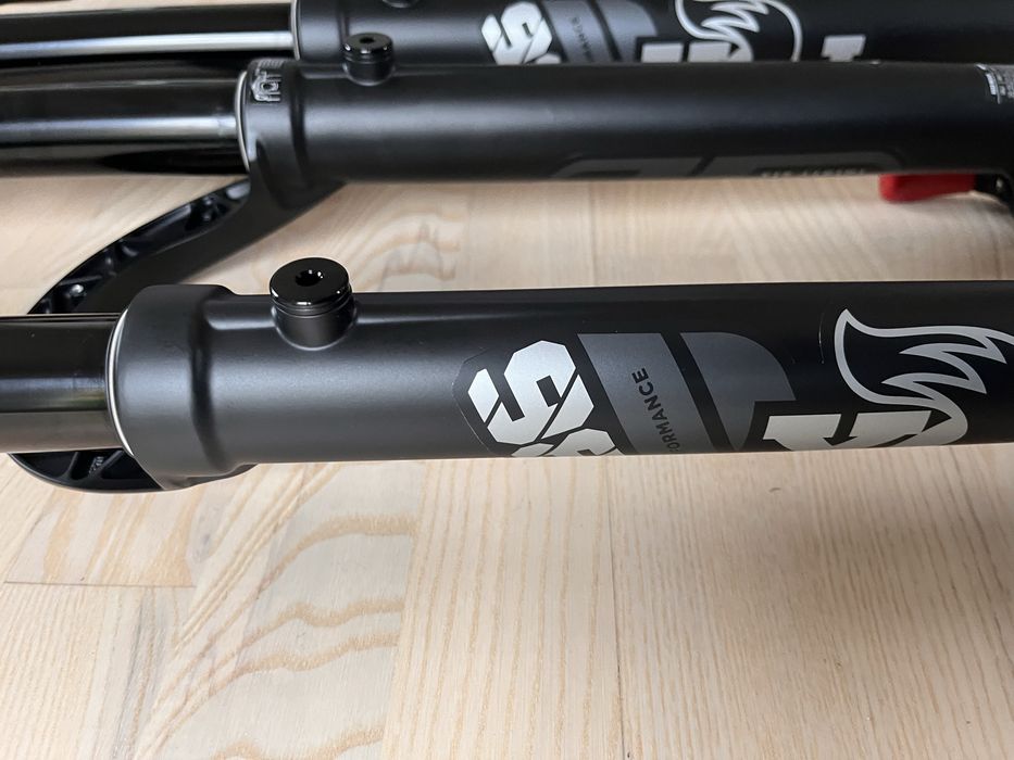 Amortyzator Fox 36 Float E-bike Performance 29'' Grip3 enduro elektryk