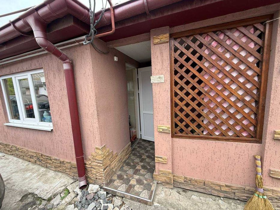 Продажа • 4к жилкопа • 61.7 м² • хоз. постройки • Центр города • #146495