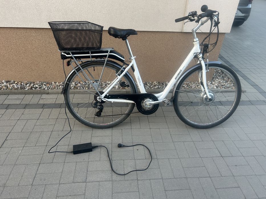 Rower elektryczny ebike geobike tourning koza miejska 28”